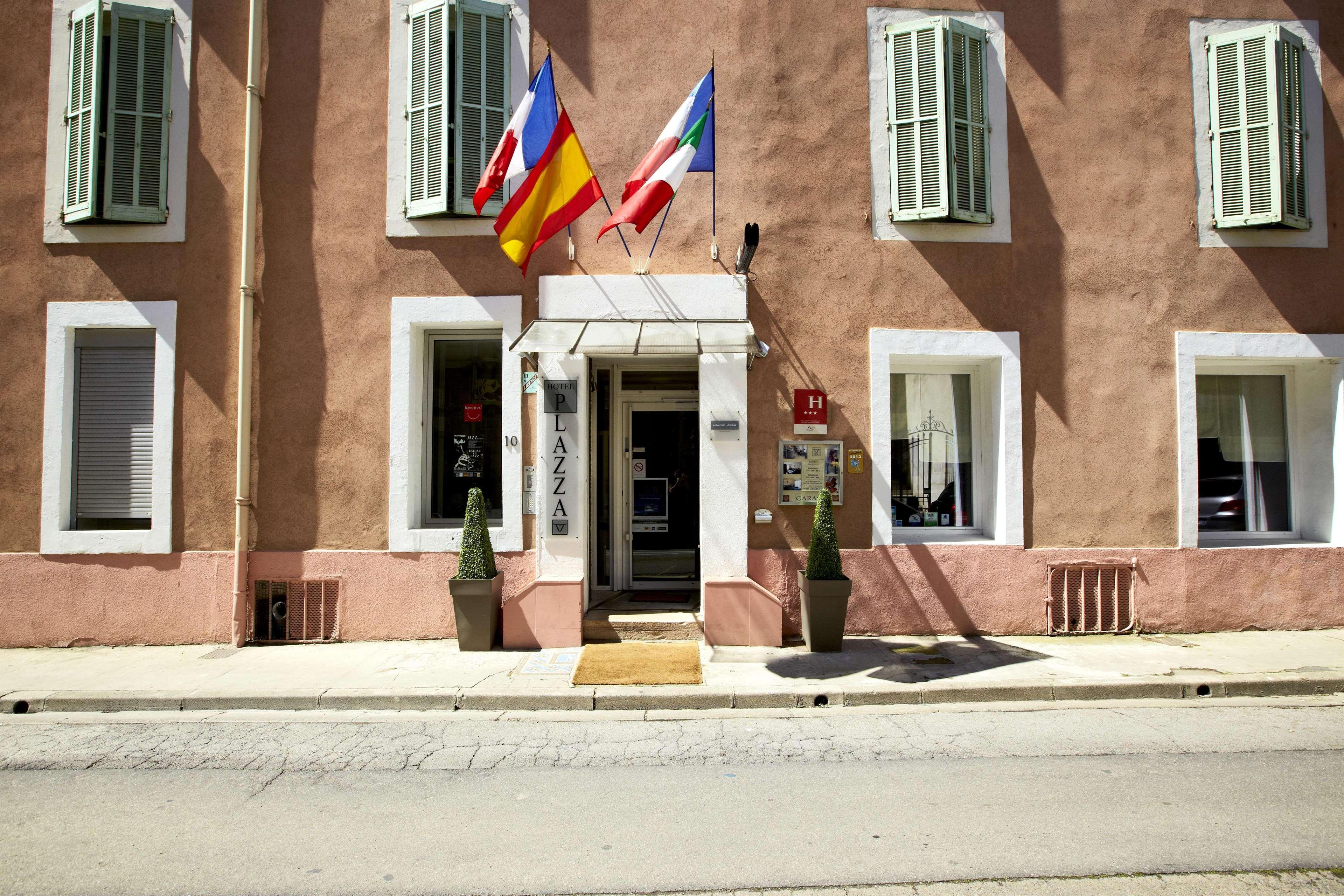 Kyriad Nimes Centre Exterior foto